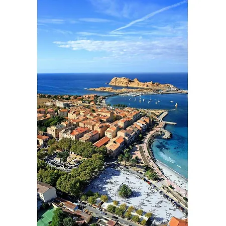 Chic Romantic Getaway In Rousse LʼÎle-Rousse