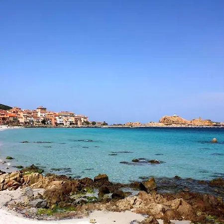 Chic Romantic Getaway In Rousse Daire LʼÎle-Rousse